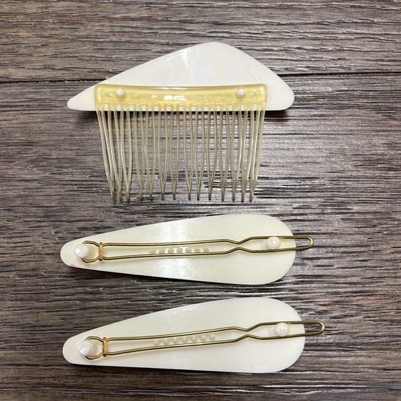 Vintage HAIRCRAFT Comb and Barrettes - Hair Clips NWT Hawaiian Print Design - Picture 12 of 16